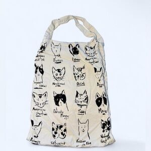 Cat Breeds White and black Tote Bag ⏹️